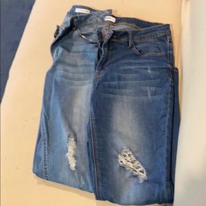 ⭐️bundled⭐️ sz 29/8 Kenzie Effortless Ankle Jeans